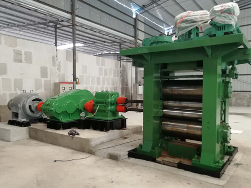 有關普通金屬軋制
四輥軋機新穎的設計思路